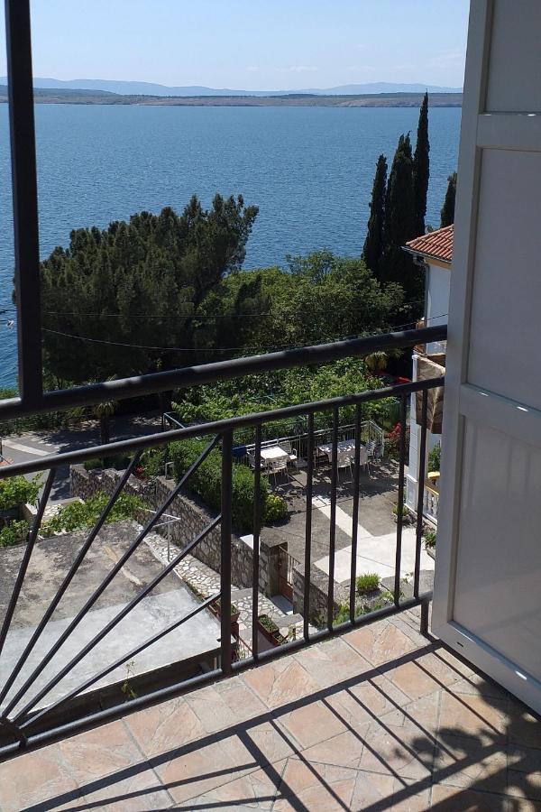 Apartments By The Sea Dramalj, Crikvenica - 2376 Ngoại thất bức ảnh