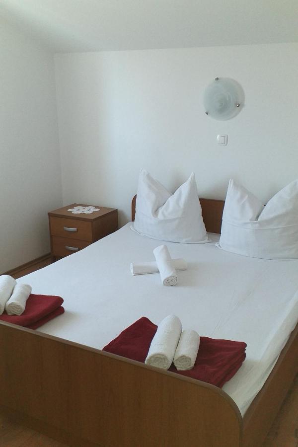 Apartments By The Sea Dramalj, Crikvenica - 2376 Ngoại thất bức ảnh